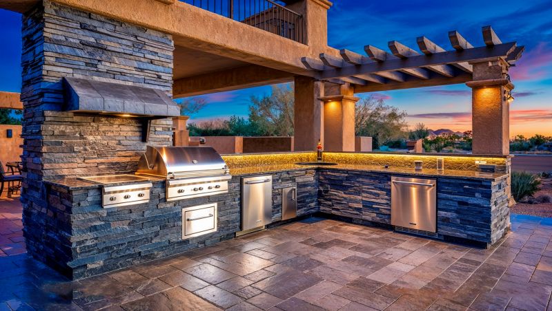 Benefits Of Outdoor Kitchen Building For Backyard Entertaining